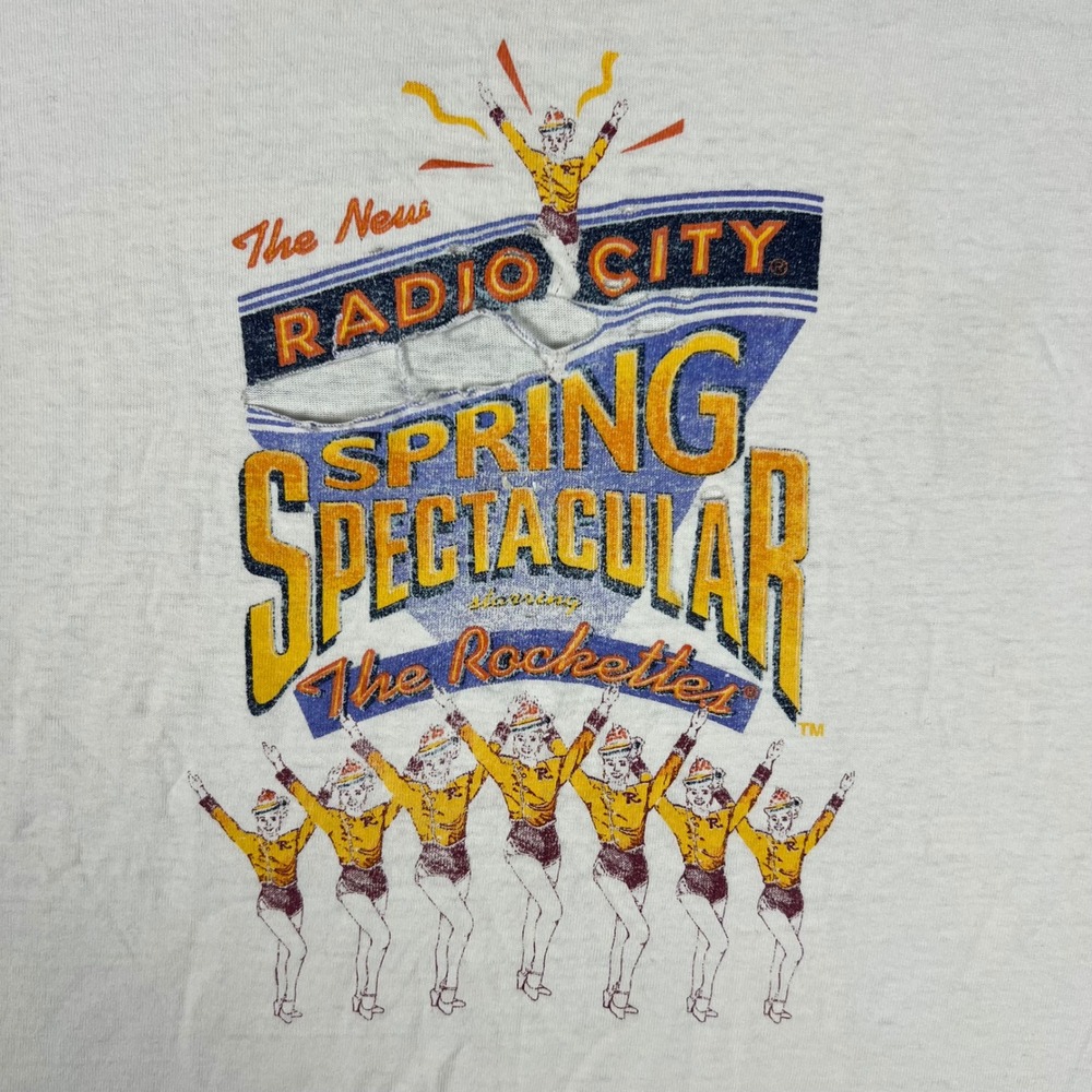 Vintage Radio City Rockettes T-Shirt Mens XL White Distressed Single Stitch USA
